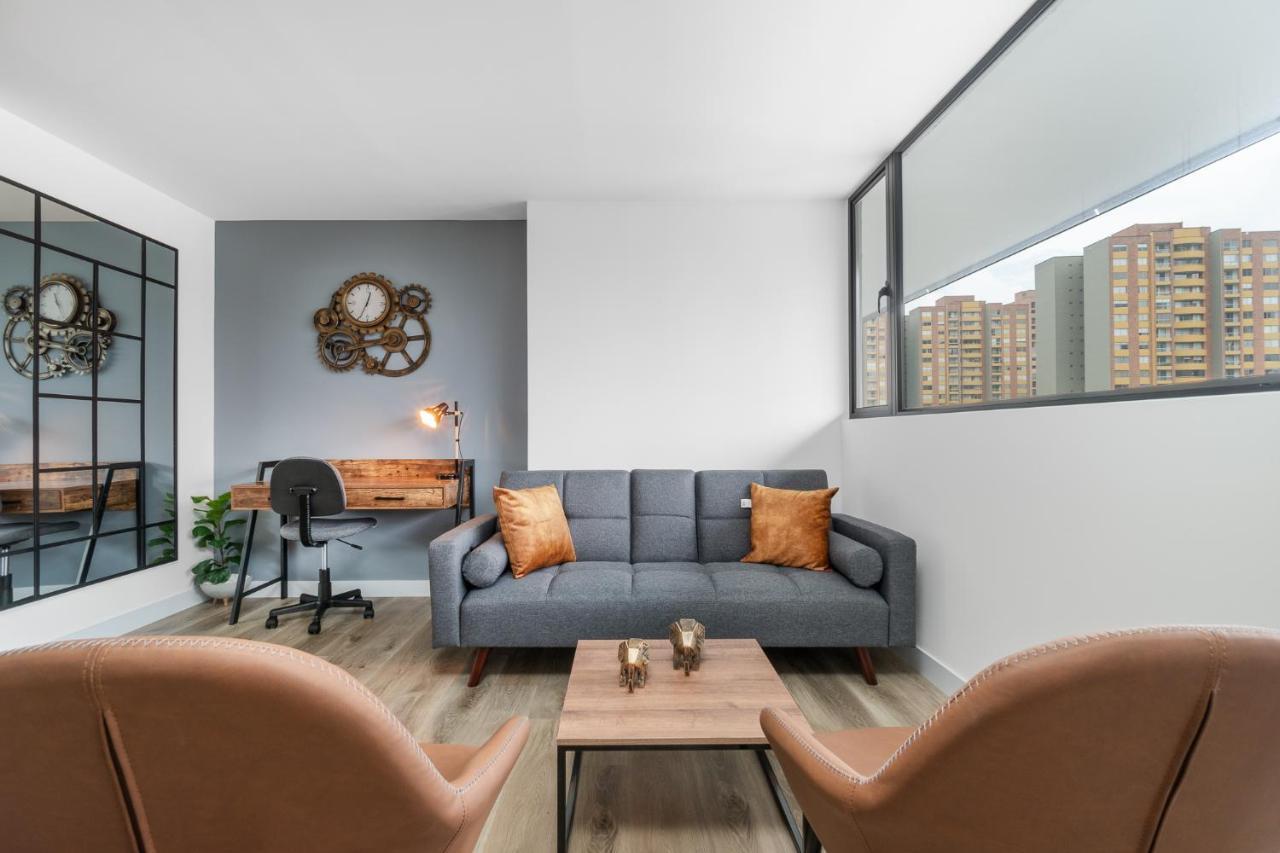 Go Living & By Housy Host Aparthotel Medellin