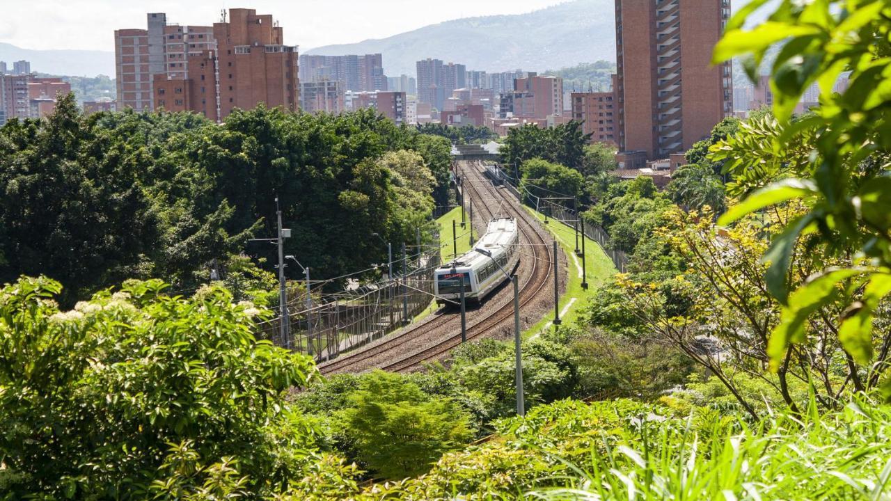 Familiar En Barrio El Poblado Apartment Medellin