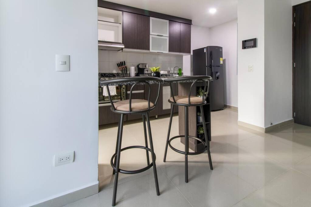 Amplio Apartamento En Calasanz - Estadio Apartment Medellin