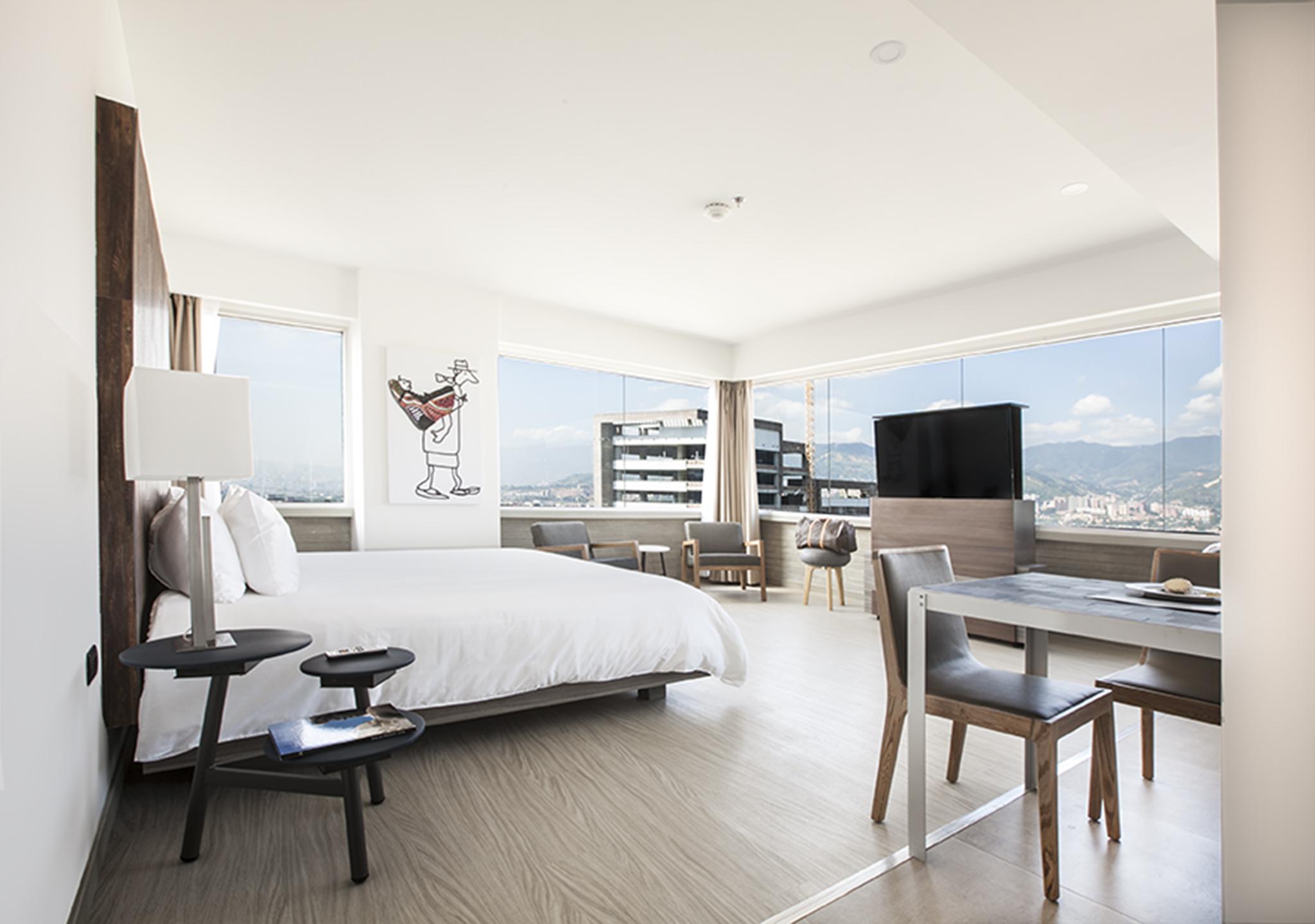 V Grand Hotel, A Member Of Radisson Individuals 4* Medellin