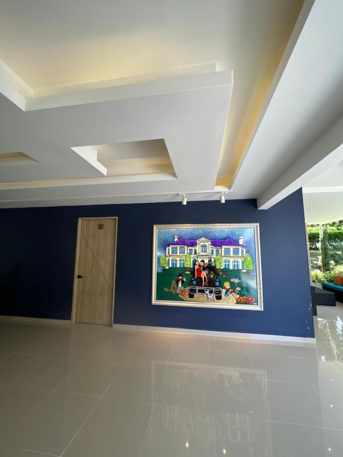 Luxury San Jeronimo Villa *