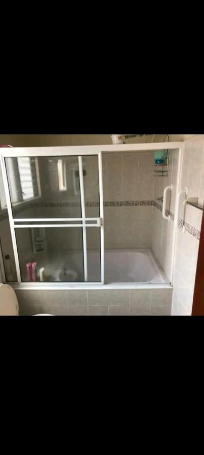 Alcobas Con Desayuno Incluido Bano Compartido Homestay