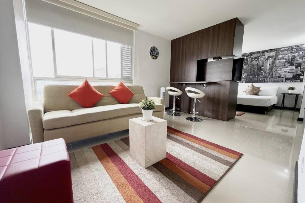 Gorgeous Studio Apt El Poblado. Area In Mde Apartment Medellin