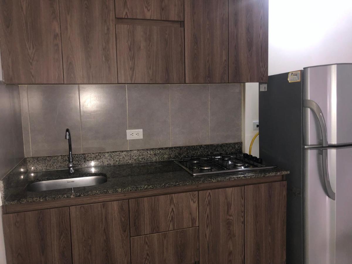 Apartamento Comodo En Laureles, Centrico Y Bien Ubicado Apto404 Medellin