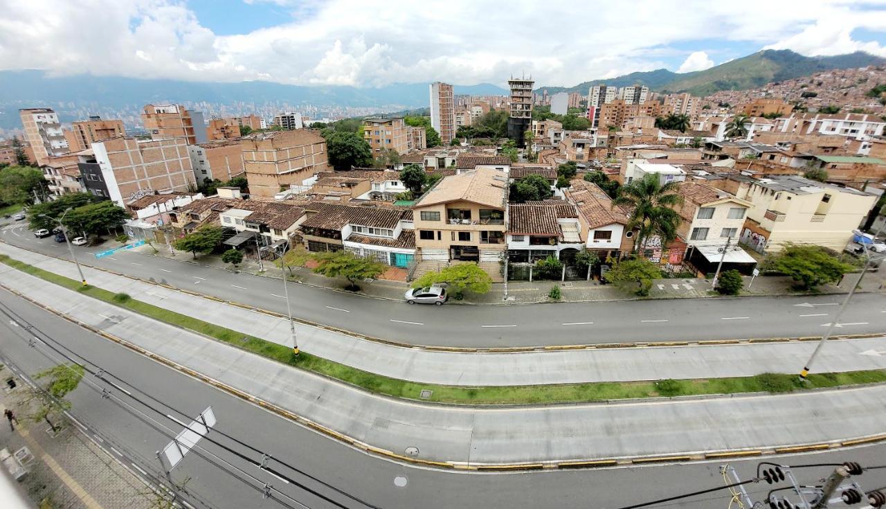 Cerca Al Barrio Laureles *