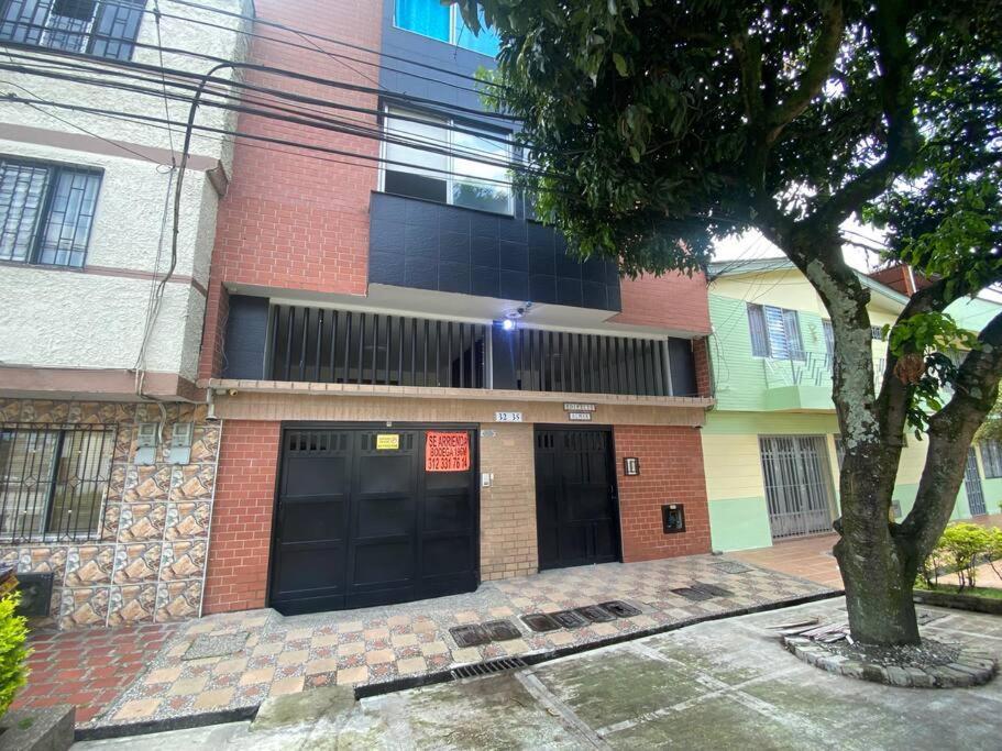 Hermoso Apartamento 3 Alcobas, 8 Huespedes * Medellin
