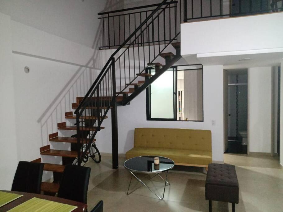 Hermoso Departamento Con Parqueadero Gratuito Medellin