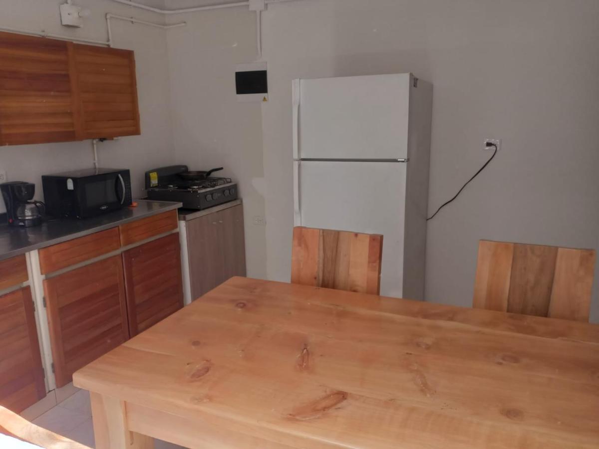 Road Living Guest house Medellin