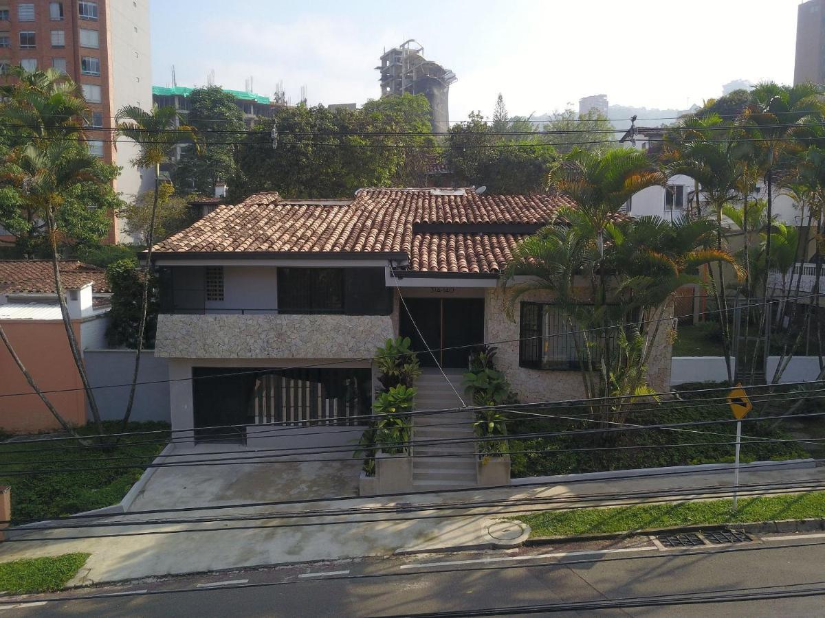Las Lomas Luxury House Holiday home *