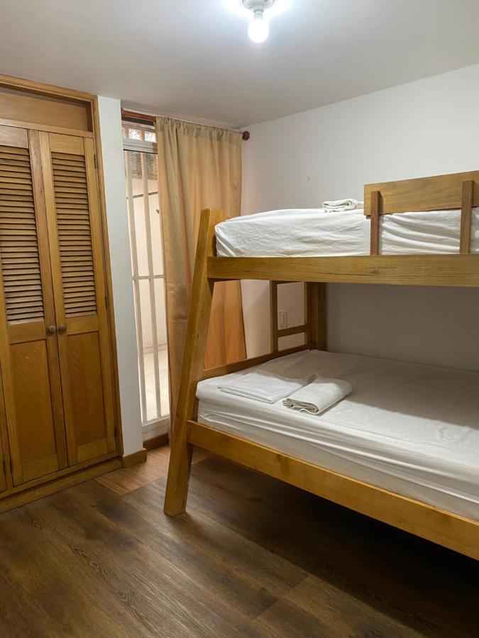 Apartamento En Laureles Estadio Torres 201 * Medellin