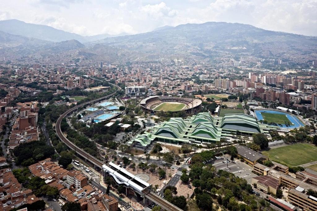 Mirador Del Valle Penthouse-loft, Laureles - 805 * Medellin