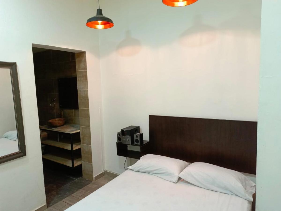 Hotel Marat Medellin