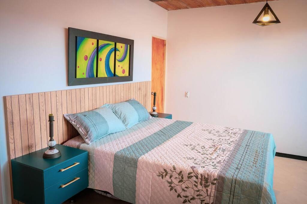 Amplio Duplex Con Terraza Privada.