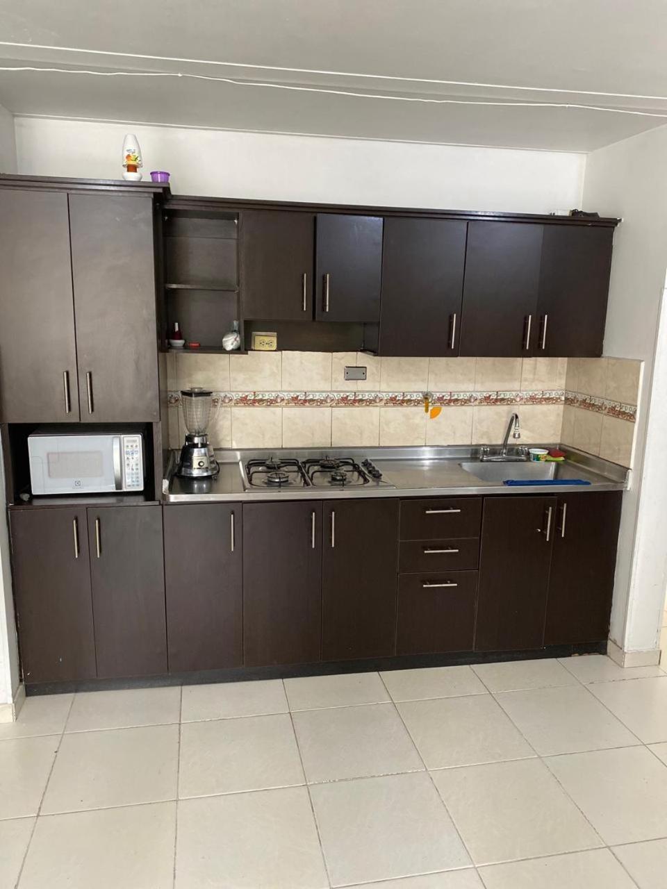 E2 Comodo Y Amplio Apartamento En Laureles Estadio 120 Mts2 Medellin