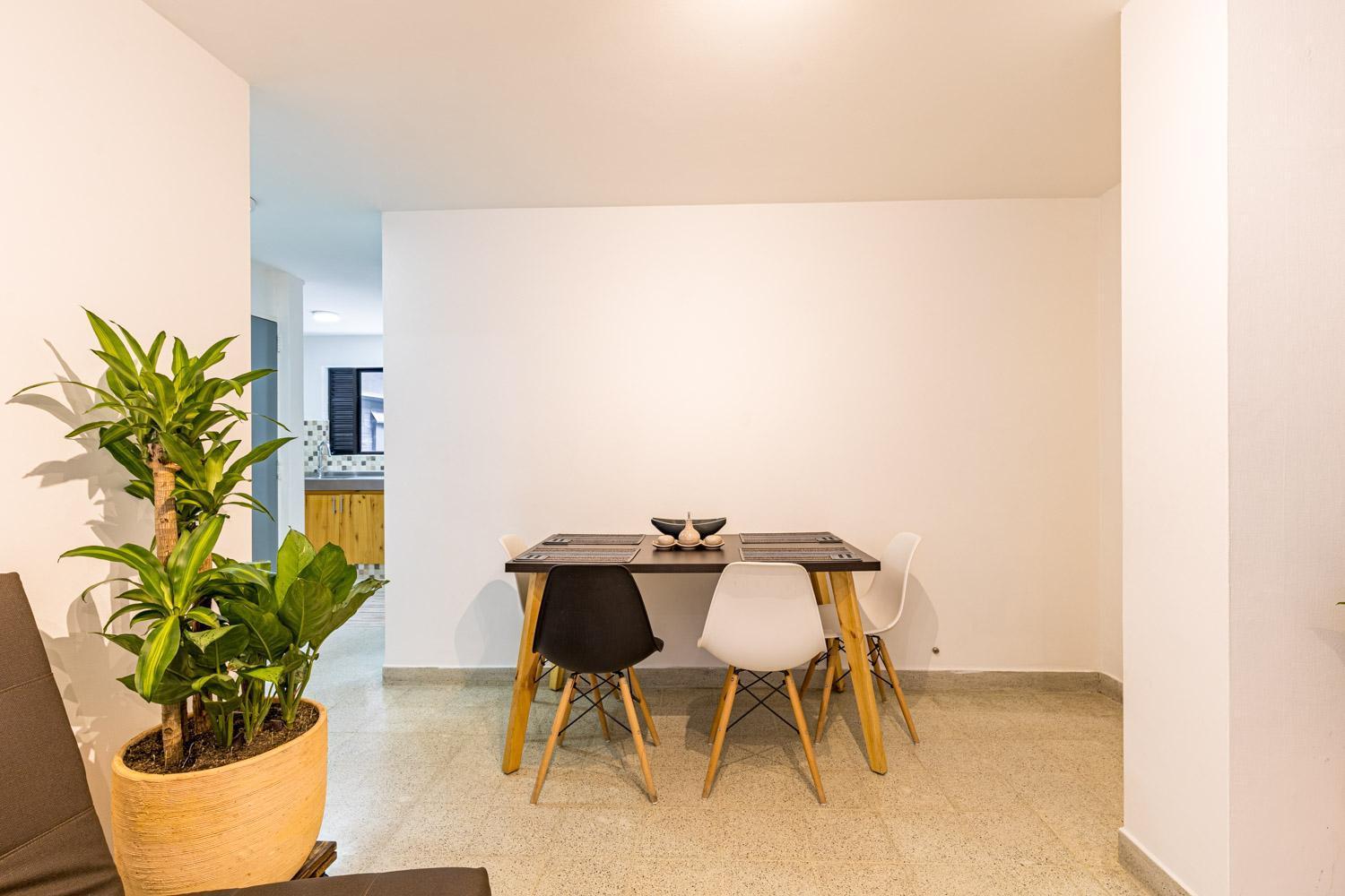 Espectacular Apartamento, Parque El Poblado. Apartment Medellin