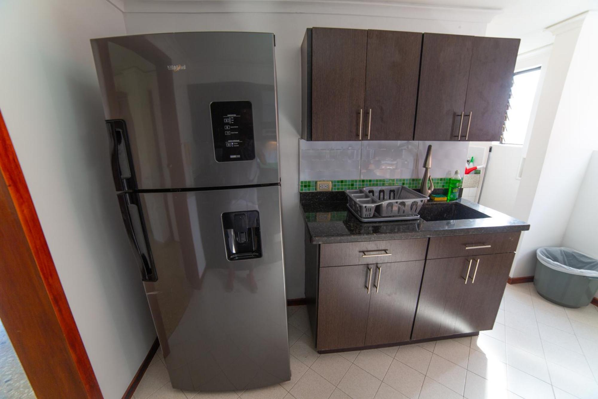 Apartment Floor W/balcony In El Poblado