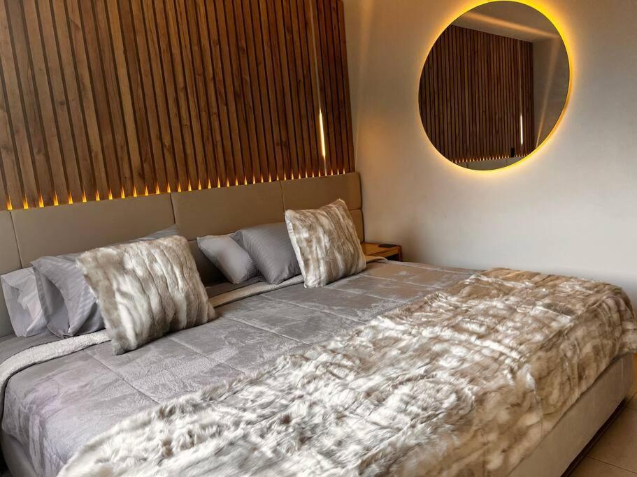 Poblado Park Luxury Apartment's Apartment *