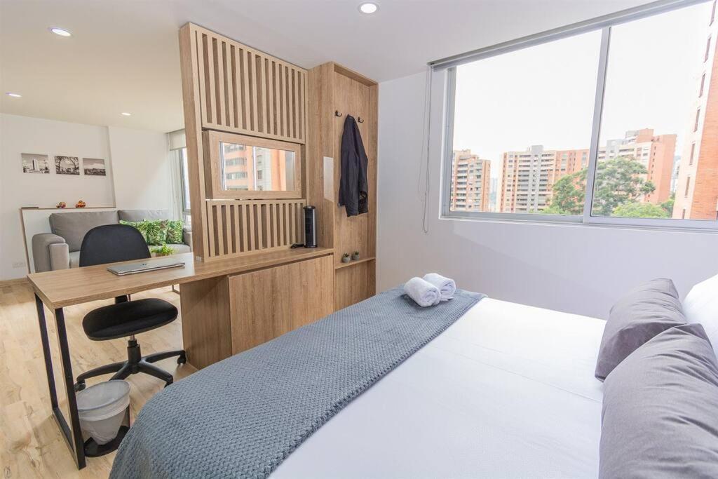 Apartamento New! Homey Loft El Tesoro-fast Wifi