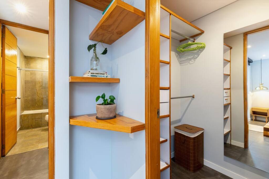 El Poblado, Finisterre Ap 801 Apartment *