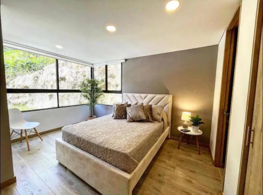 Apartment Remotecasa - El Poblado, 2 Bedrooms+office