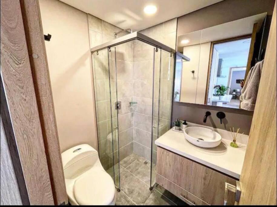 Remotecasa - El Poblado, 2 Bedrooms+office Medellin