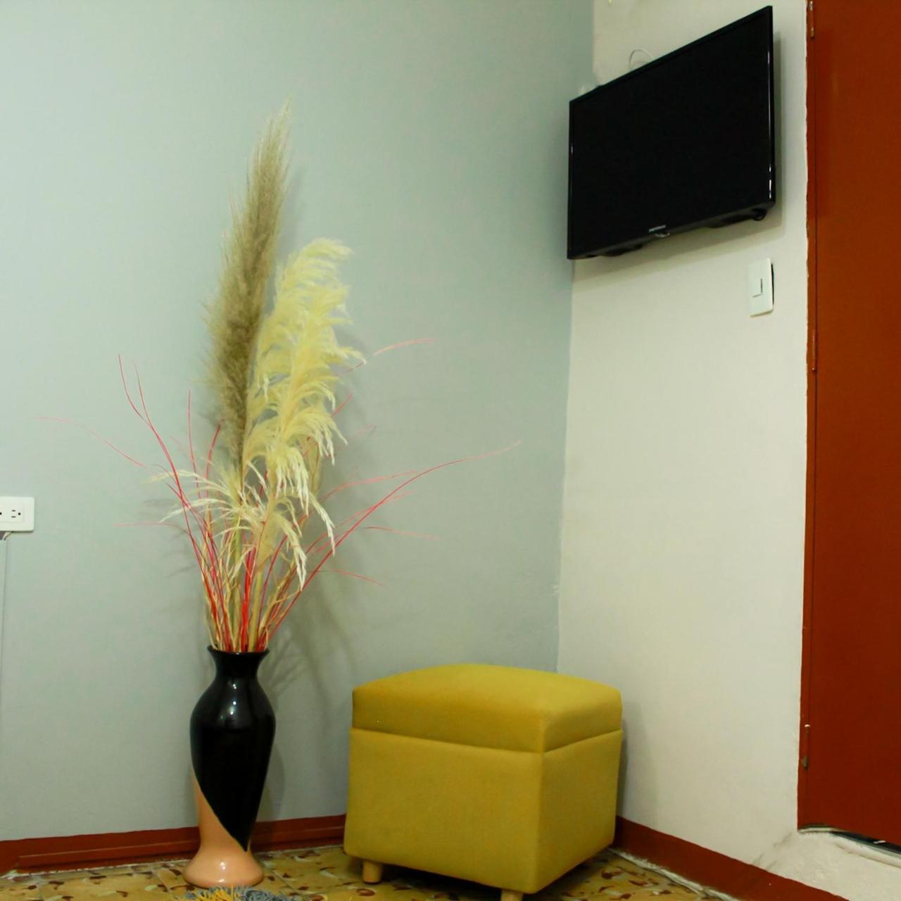 Bed & Breakfast Casa Mostaza *