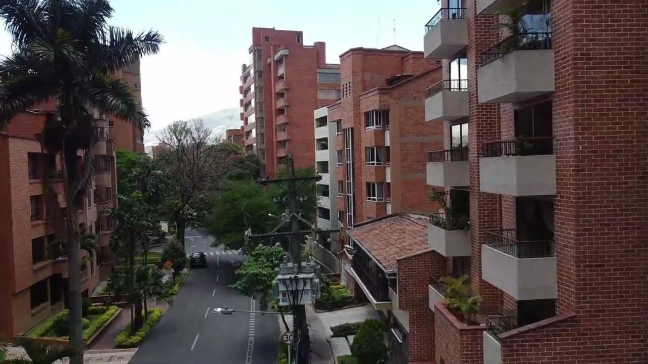 Apartaestudio Duruelos Laureles Apartment Medellin