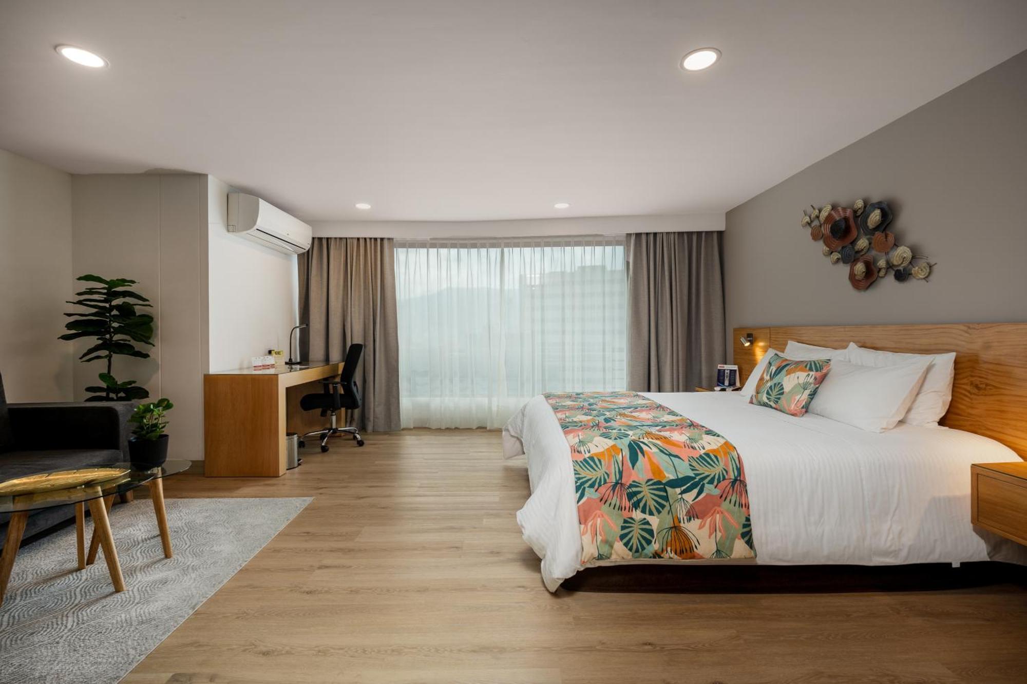 Leblon Hotel 4*