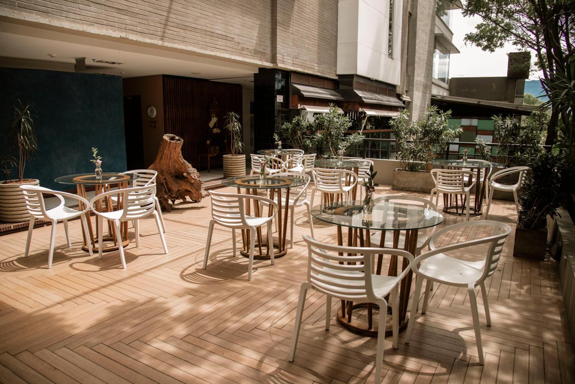 V Grand Hotel, A Member Of Radisson Individuals Medellin
