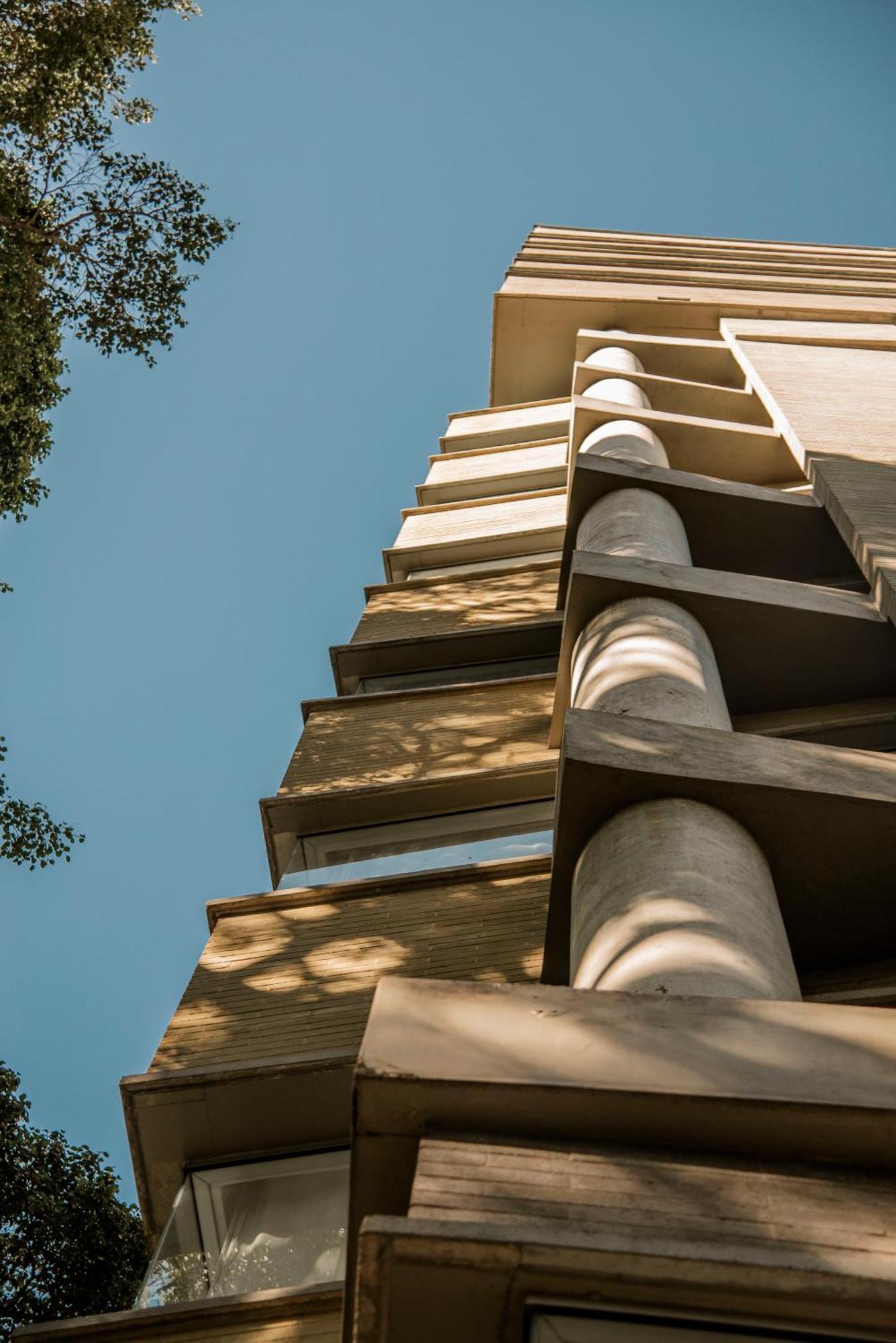 Hotel V Grand Hotel, A Member Of Radisson Individuals Medellin