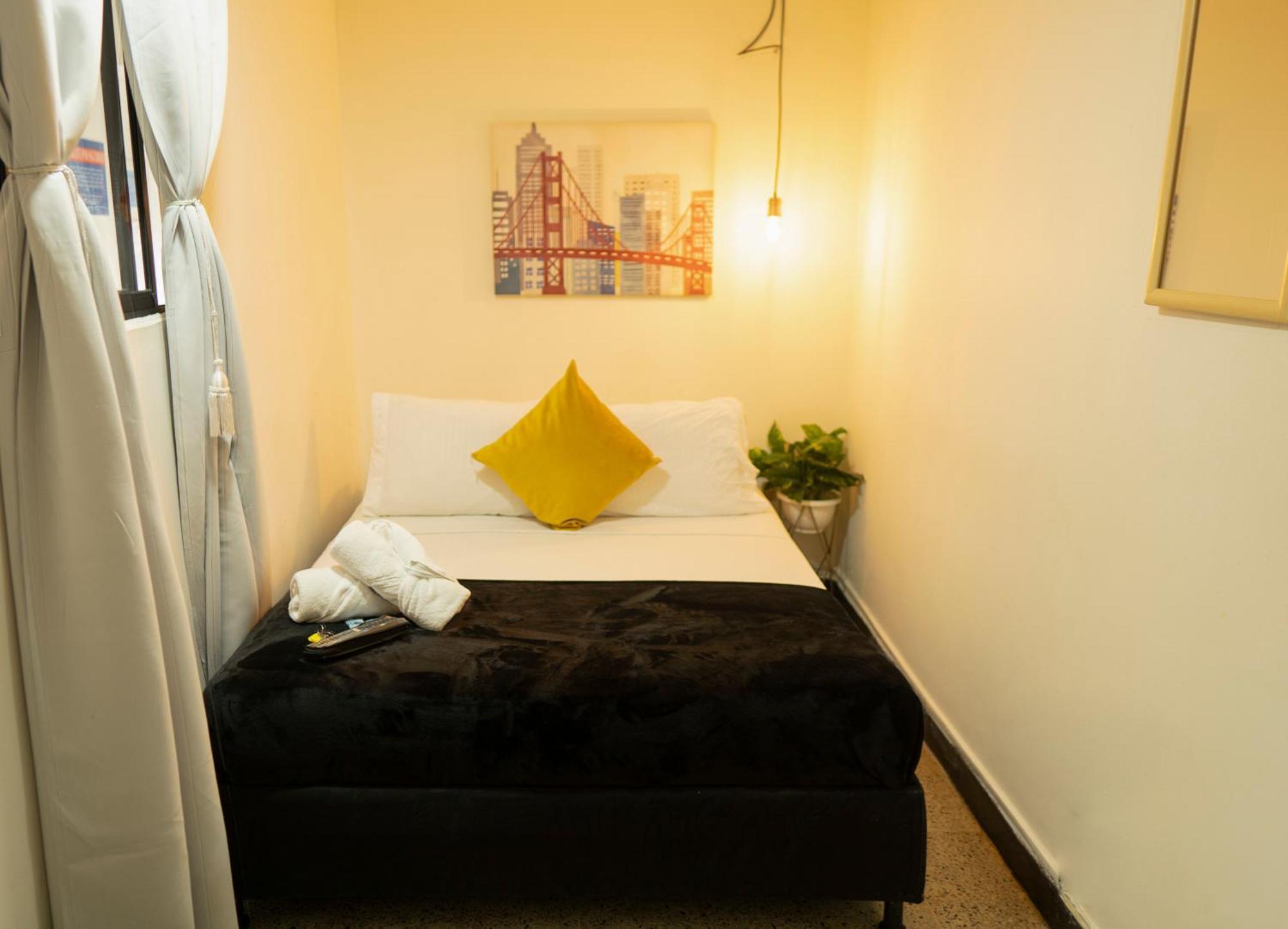 Africa House-casa Laureles-la70 Guest house Medellin