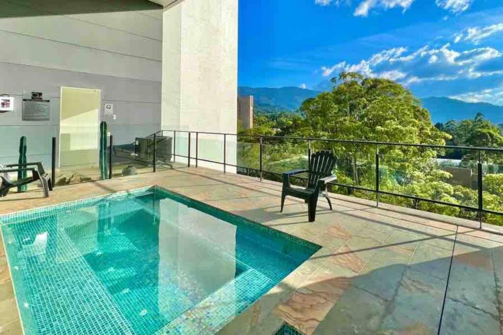 Penthouse Luxurytravelhome Poblado Apartment *