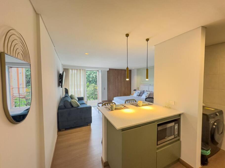 Loft De Lujo En El Poblado Medellin