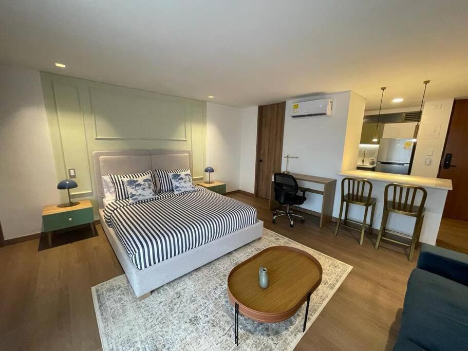 Loft De Lujo En El Poblado *
