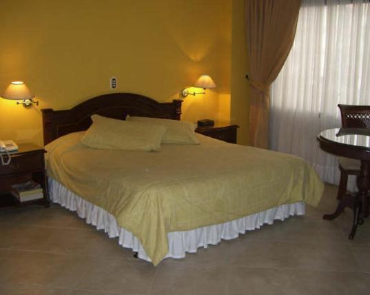 Prince Plaza 2*