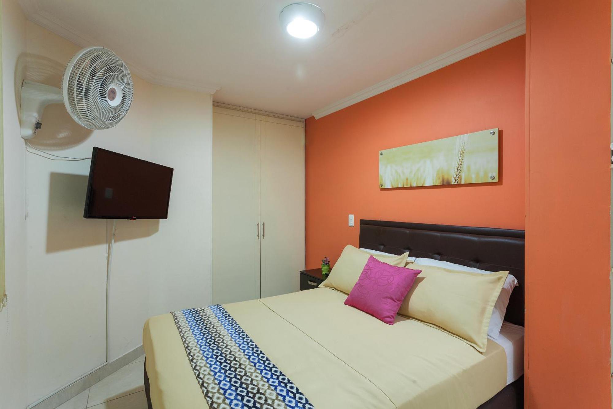 Laureles De La 70 Apartment Medellin