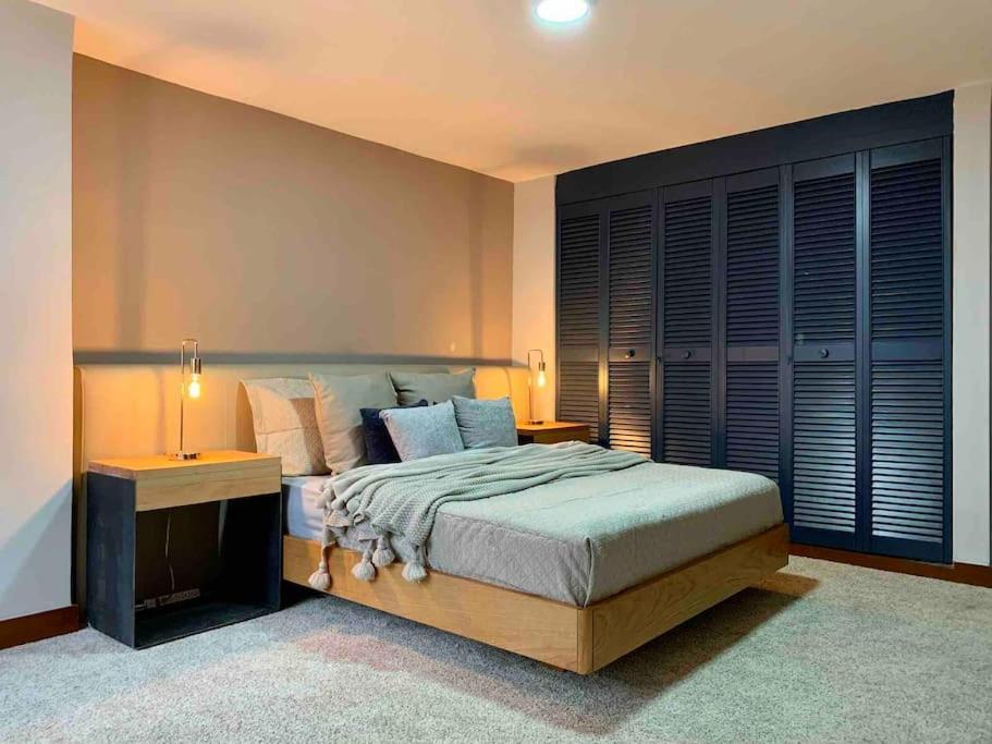 Apartment Adorable With Private Jacuzzi In Lleras And Provenza