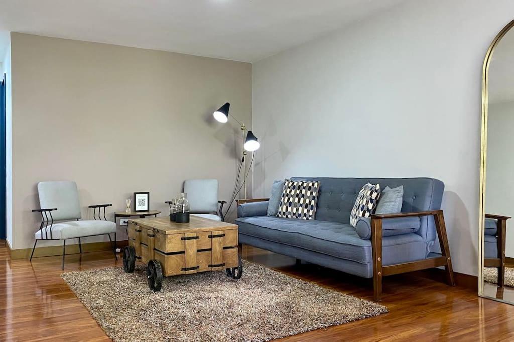 Adorable With Private Jacuzzi In Lleras And Provenza Apartment Medellin