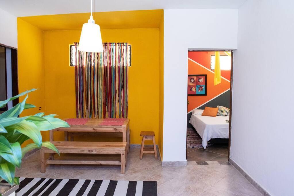 Pleasant House 20 People In Laureles Apartment *