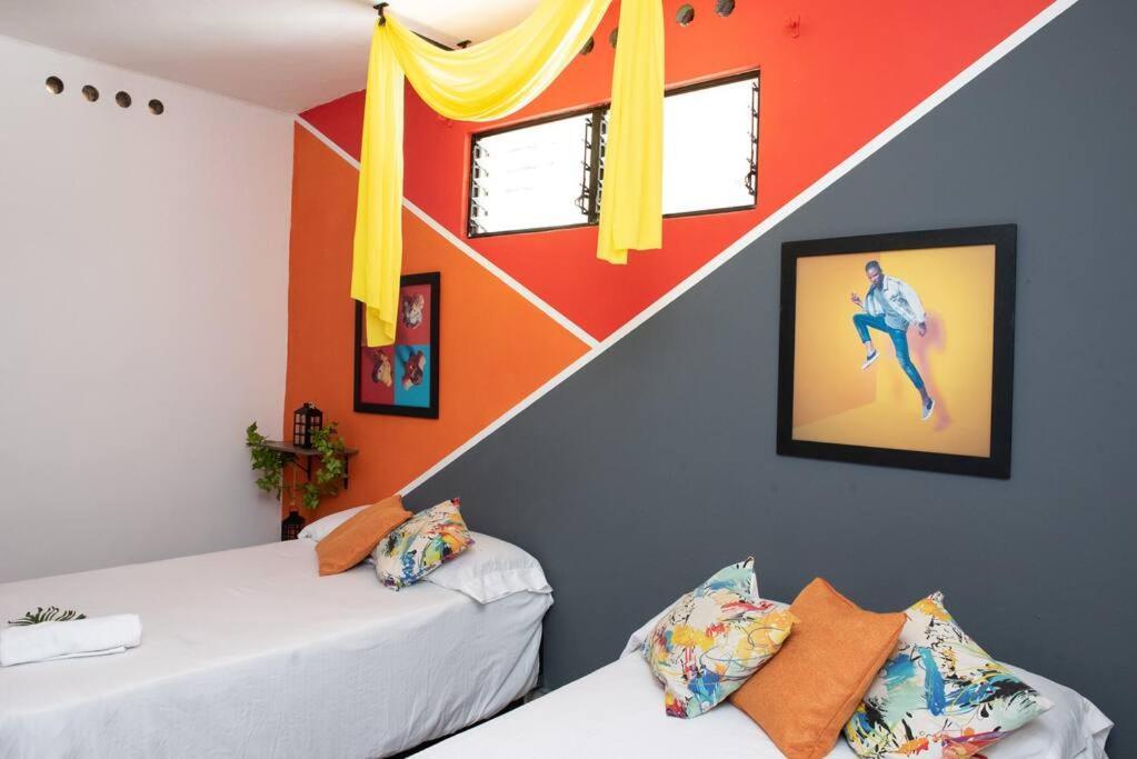 Apartment Pleasant House 20 People In Laureles