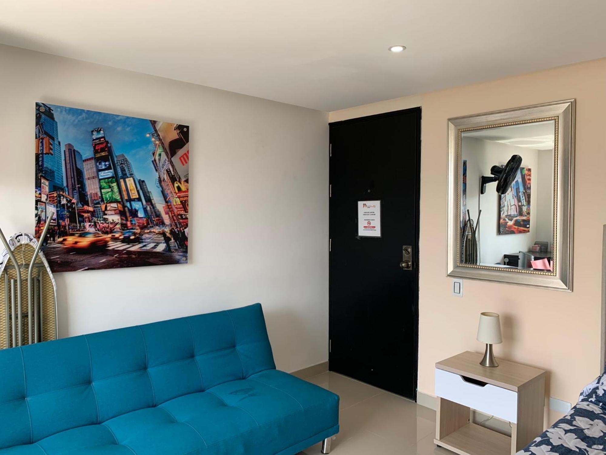 Poblado Frontera Apartment Medellin
