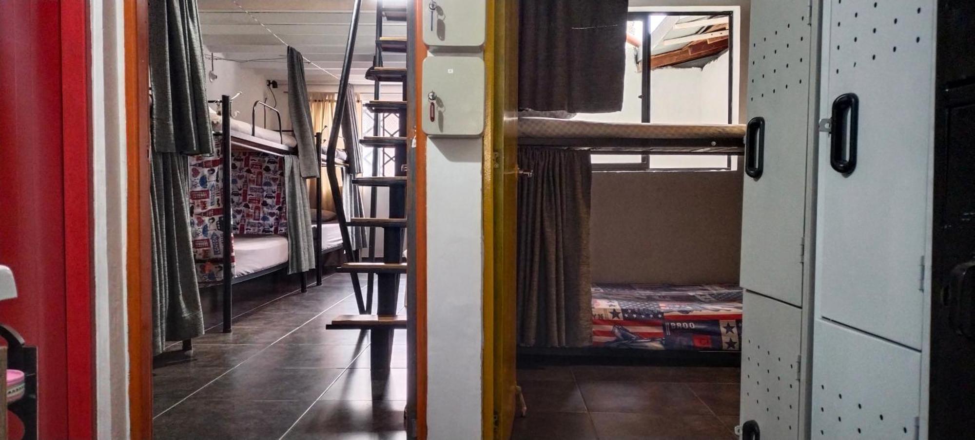 Metro Floresta Guest house