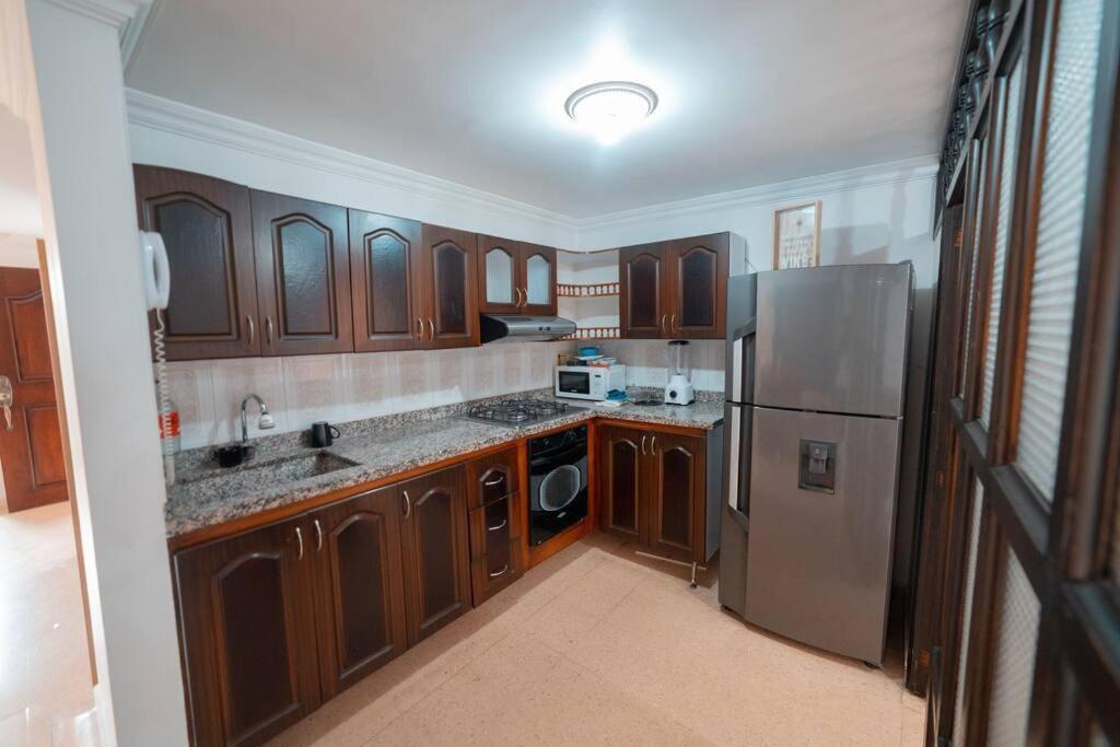 Apartamento Amoblado De 3 En Mlb301 Apartment