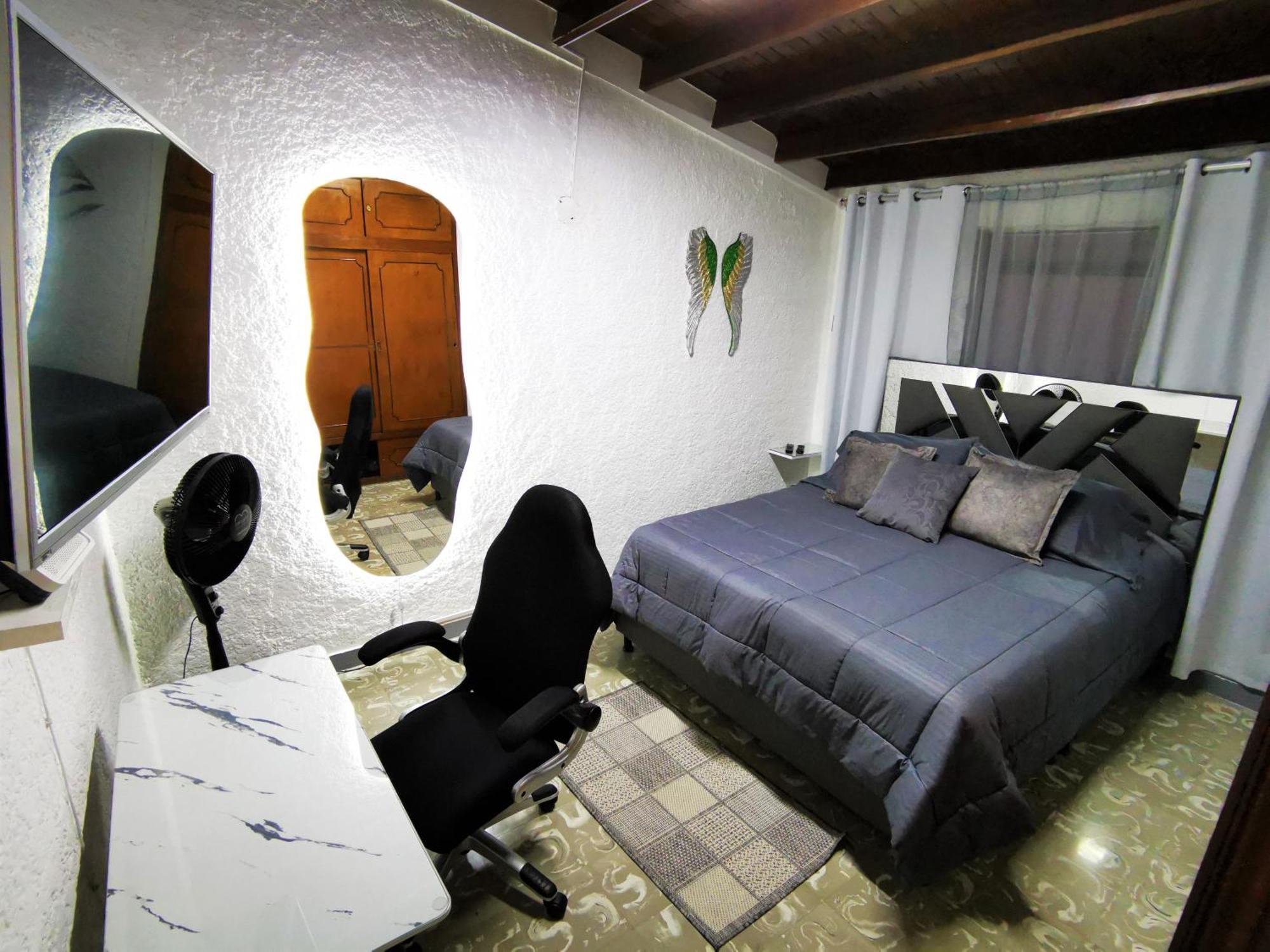 Holiday home Casangel Hogar Familiar En Sector Exclusivo Cerca Al Aeropuerto Local Frente Al Poblado