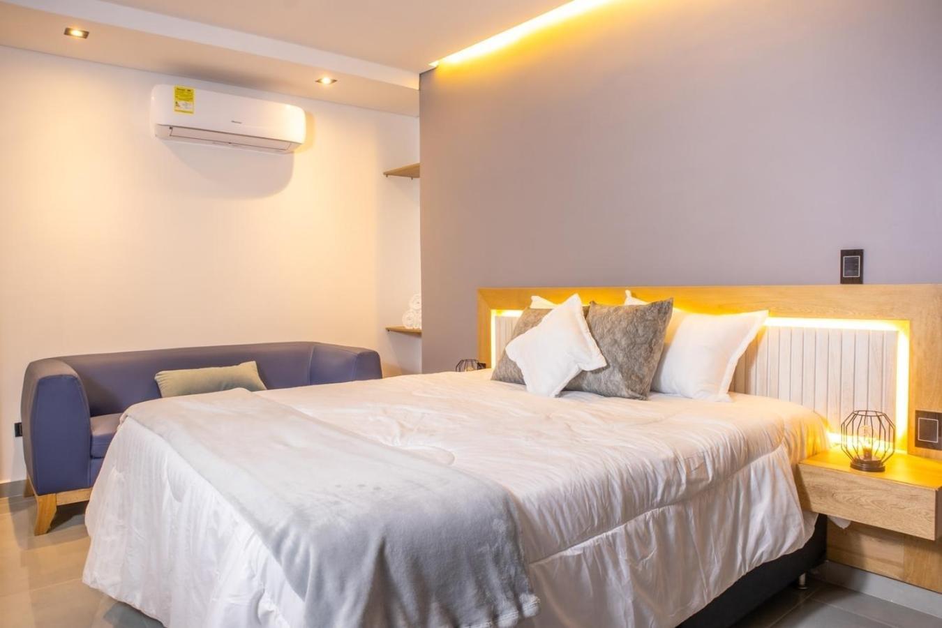 Comfortable Escape Rosa Negra Stadio Apartasuite Apartment *