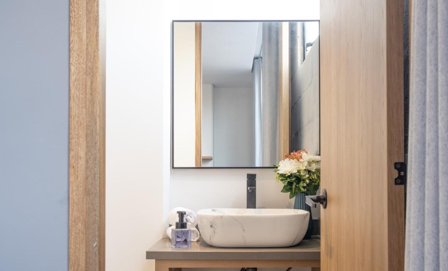 Comfortable Escape Rosa Negra Stadio Apartasuite Apartment *