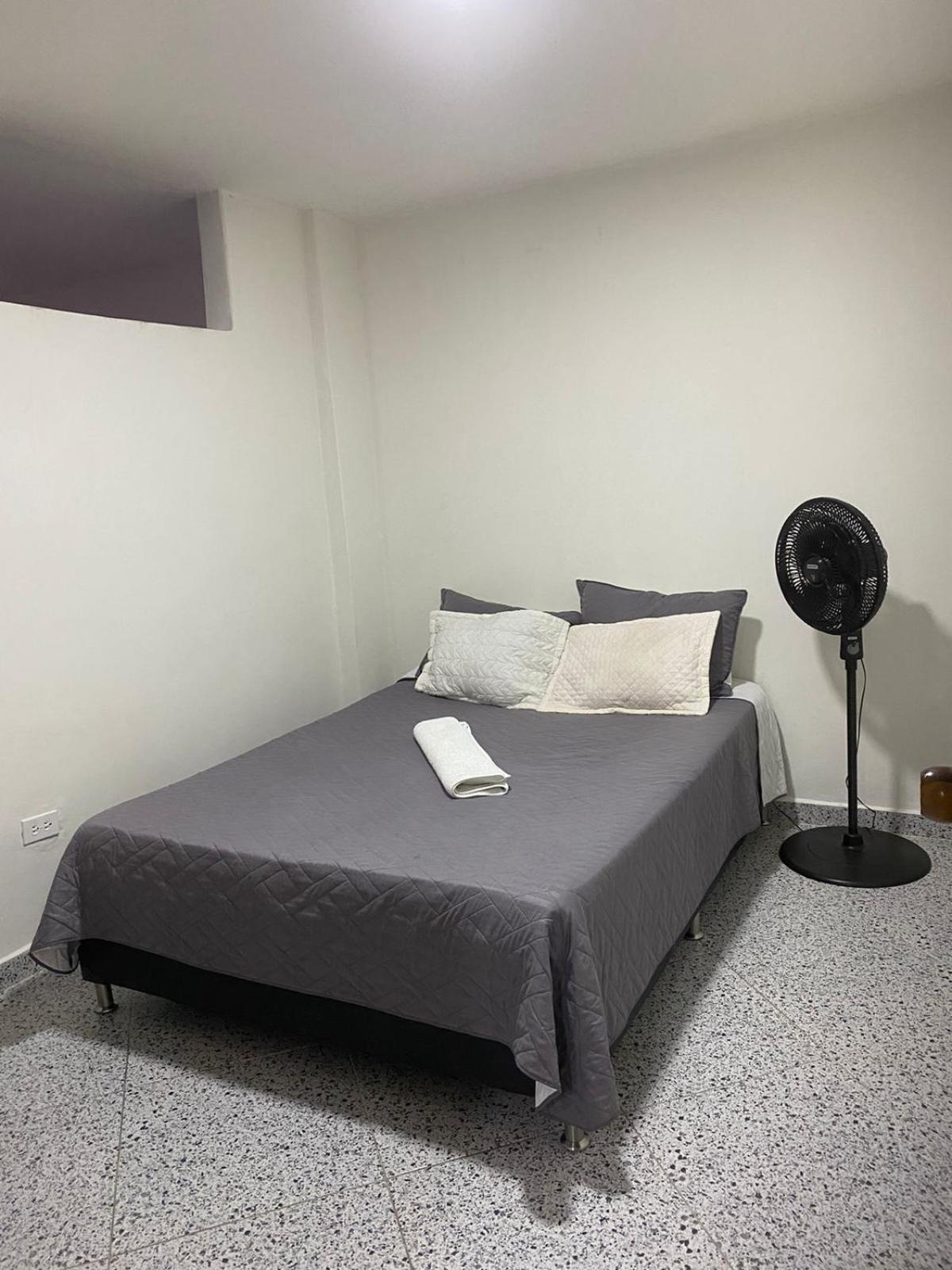 Comoda Casa En Apartment