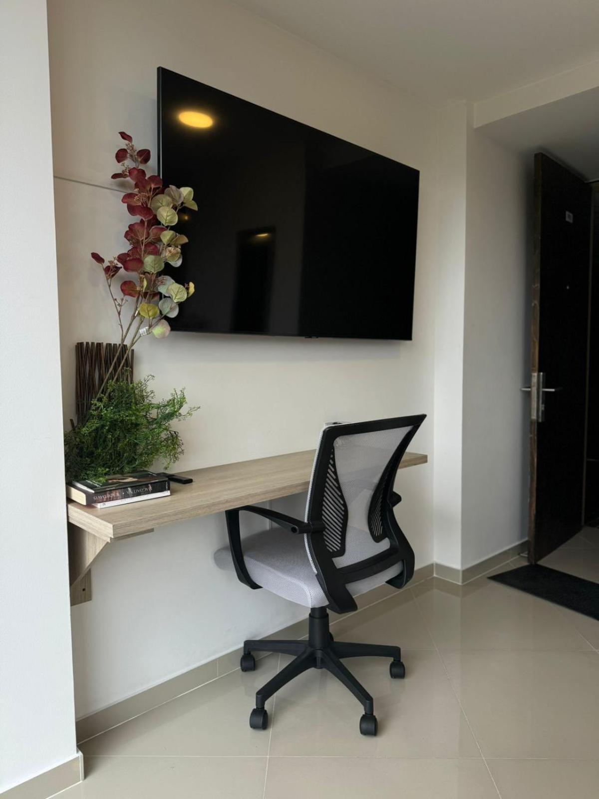 Great Apto In Poblado Apartment