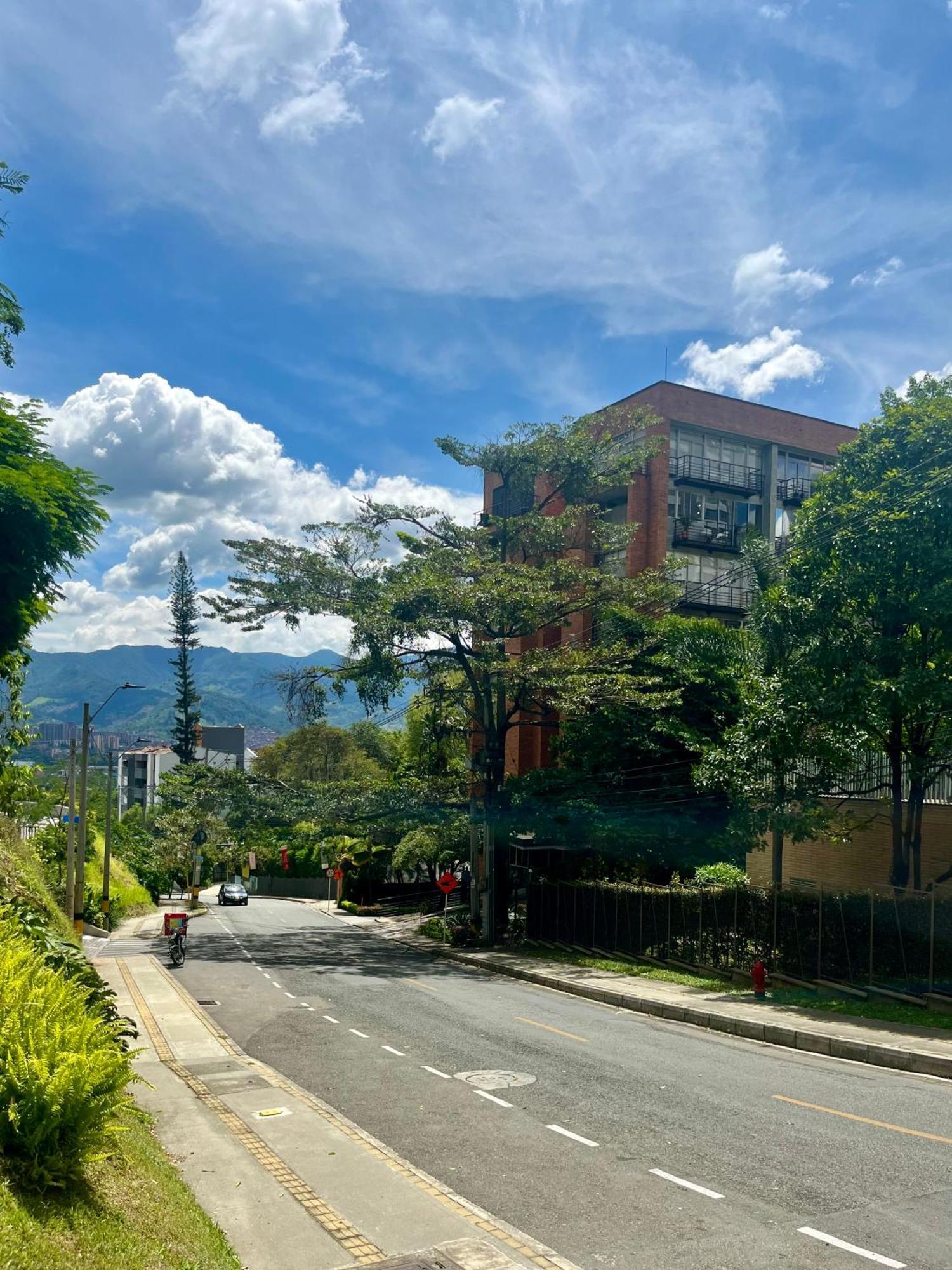 La Mejor Zona Residencial - Poblado Cerca A Provenza 50 M2