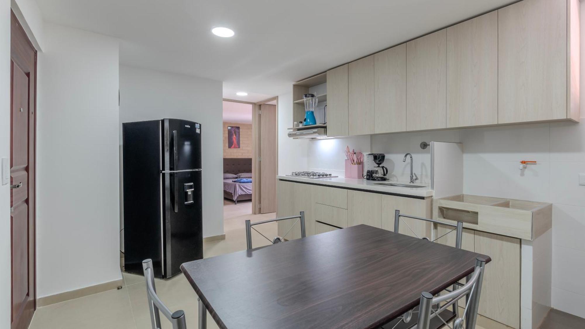Apartment 2br Parqueadero Y Piscina 202 *